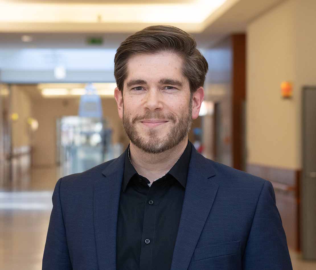 Dr. Lischewski Portrait